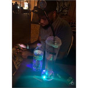 Meet your Posher, Jonathan